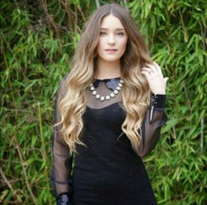 unique cocktail‎ sweater dress by Cremieux z